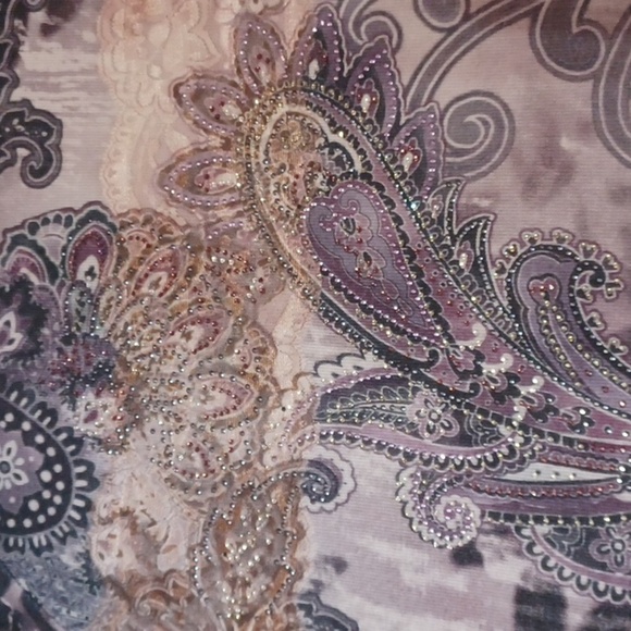 Chico's Paisley Print 3/4 Sleeve Top - Picture 9 of 14